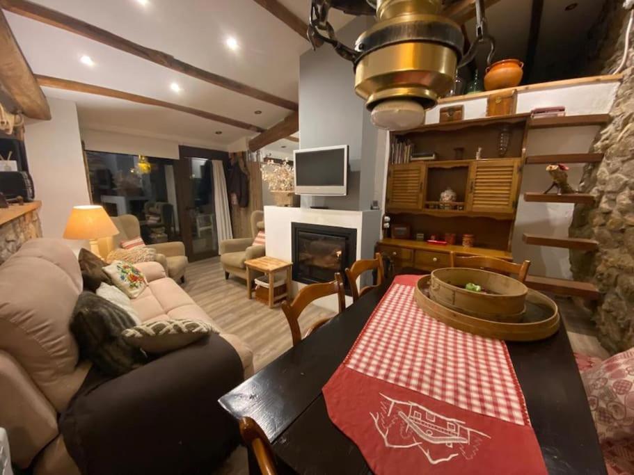 Chalet Idilico Refugio De Montana Ideal Escapadas